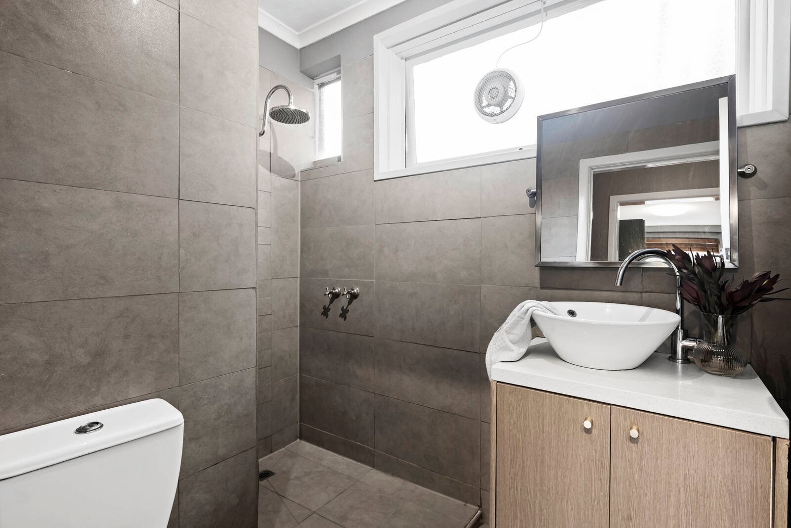 Real Estate and Property in 2/37 Gurner Street, St Kilda, VIC