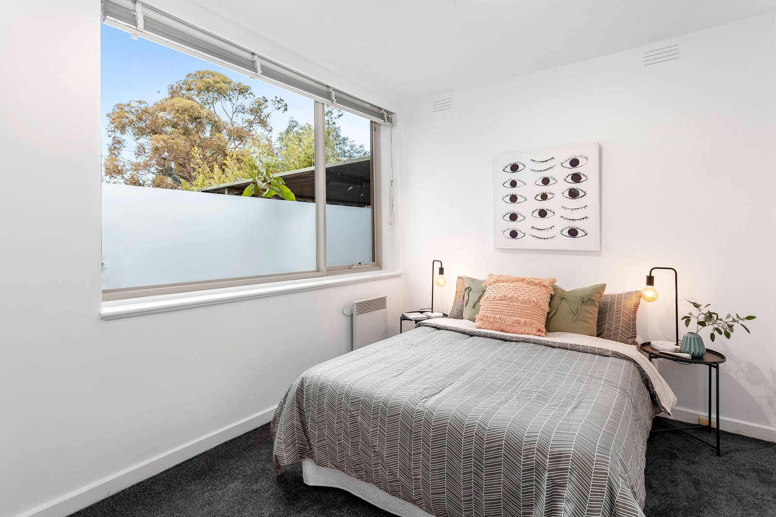 Real Estate and Property in 2/37 Hoddle Street, Elsternwick, VIC
