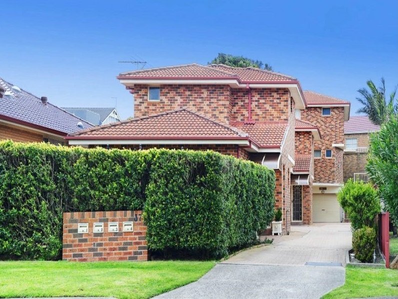 2/37 Lucas Avenue MALABAR 12
