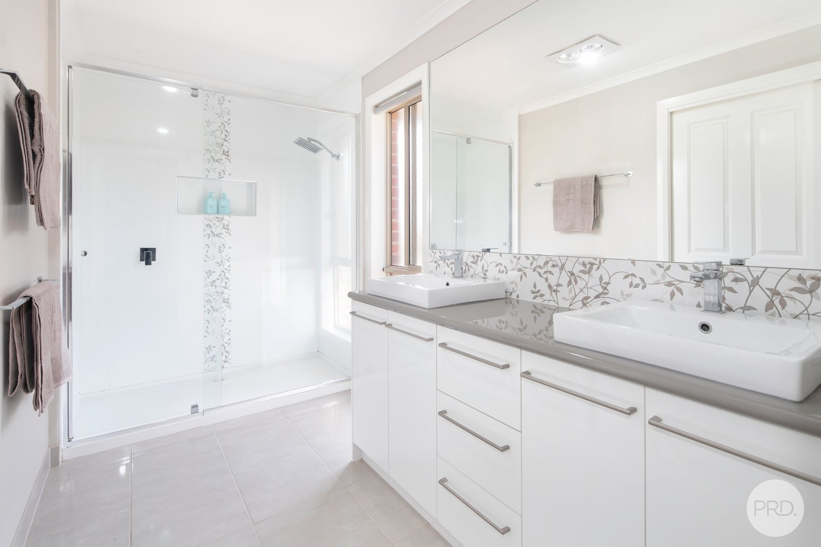 237 Racecourse Road HADDON 11