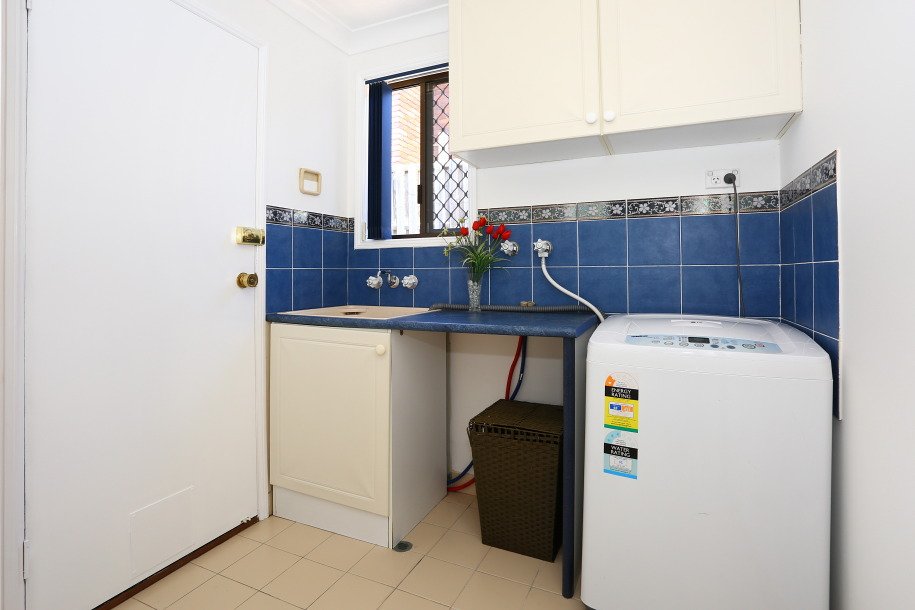 237 Ron Penhaligon Way ROBINA 21