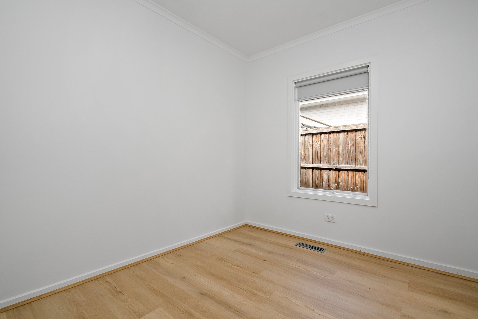 Real Estate and Property in 2/37 Rostrevor Parade , Mont Albert North, VIC