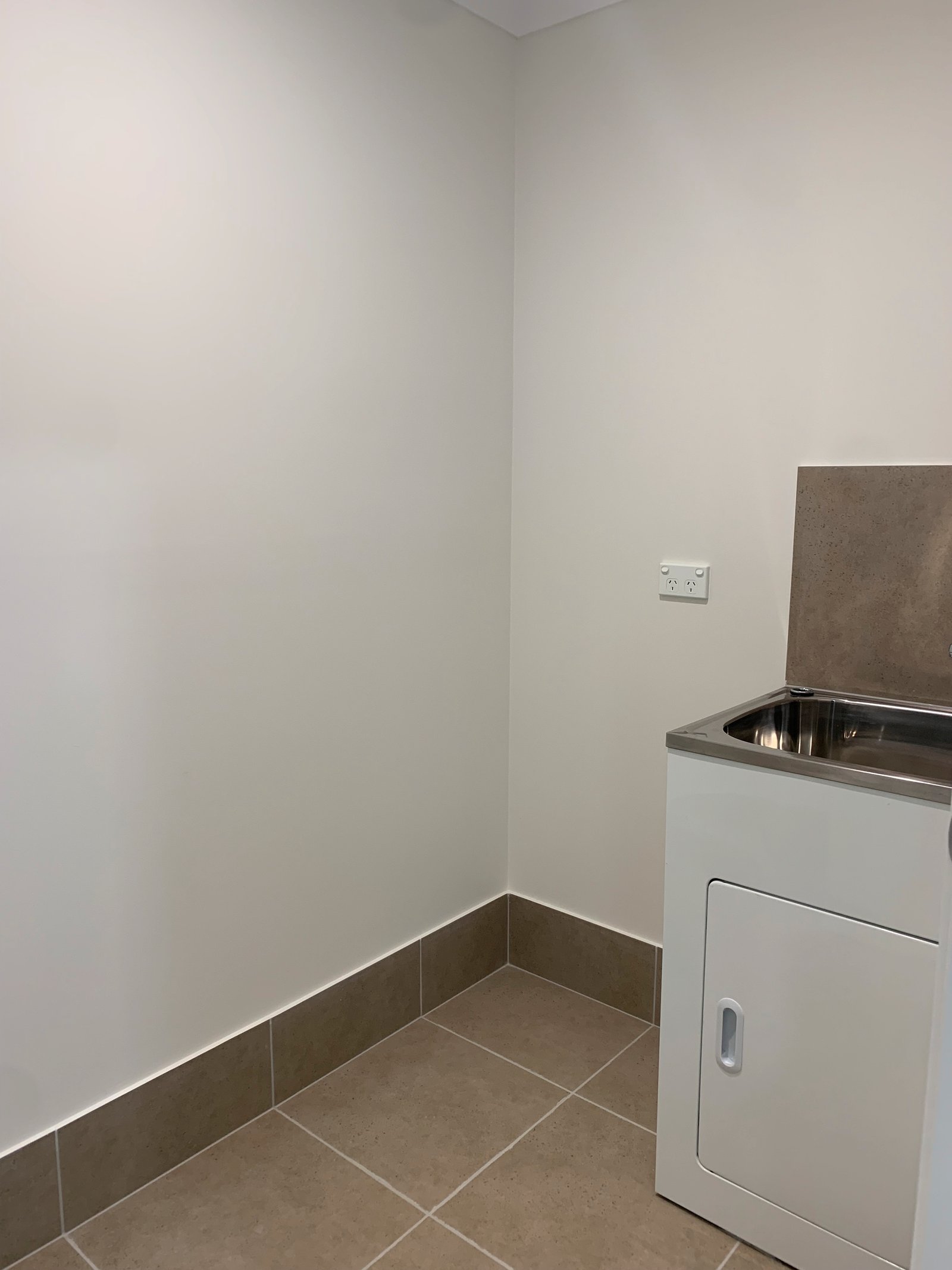 2/37 Tangerine St Gillieston Heights 8