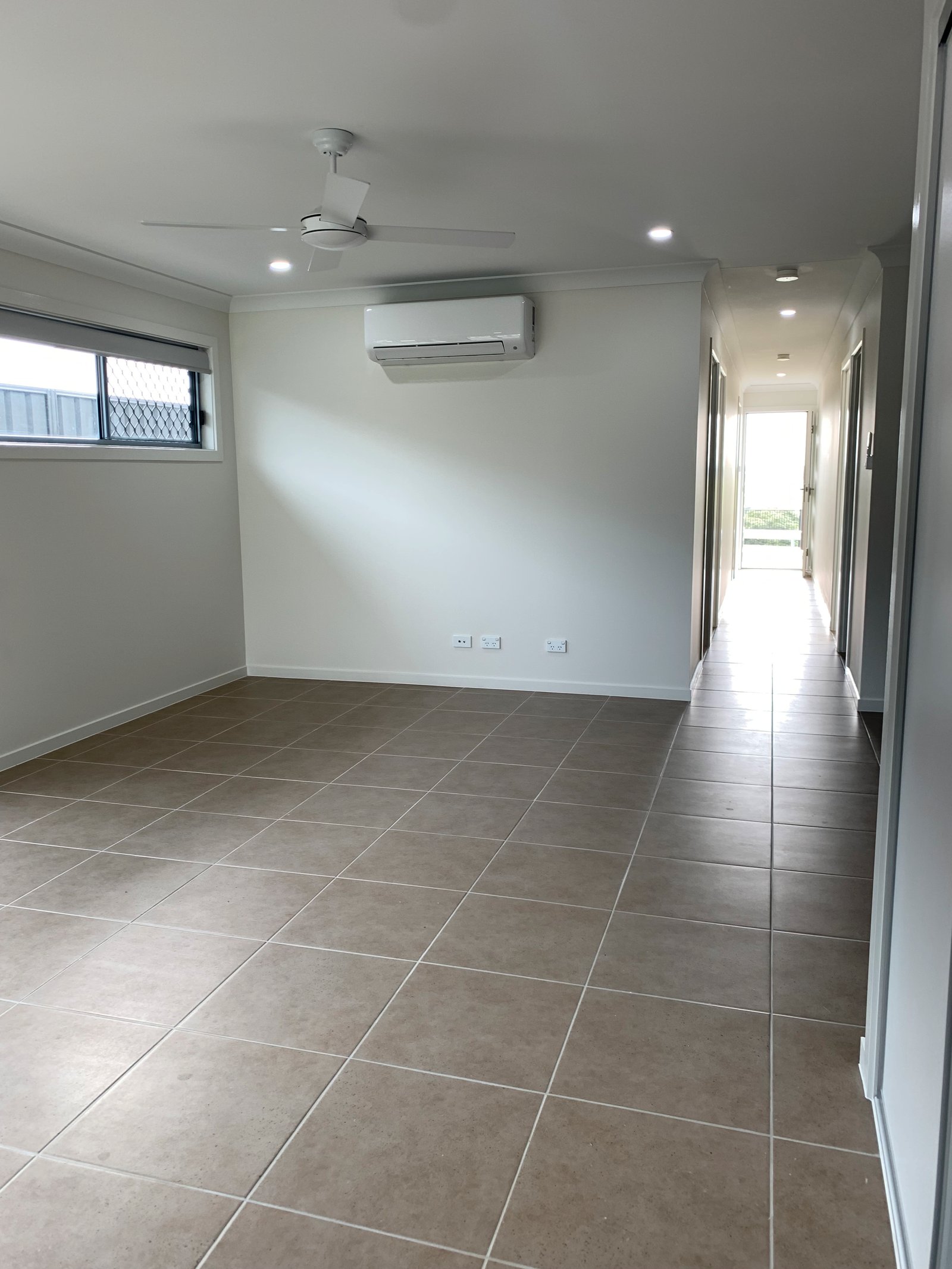 2/37 Tangerine St Gillieston Heights 13