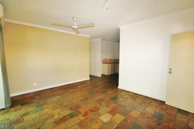2/37 Taylor Road CABLE BEACH 3