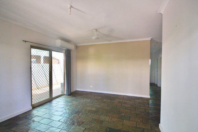 2/37 Taylor Road CABLE BEACH 5