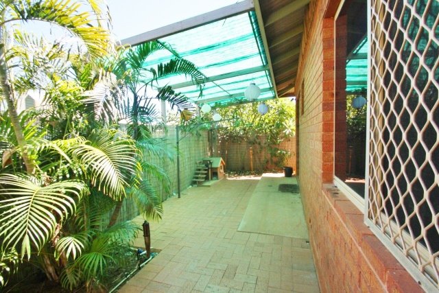 2/37 Taylor Road CABLE BEACH 16