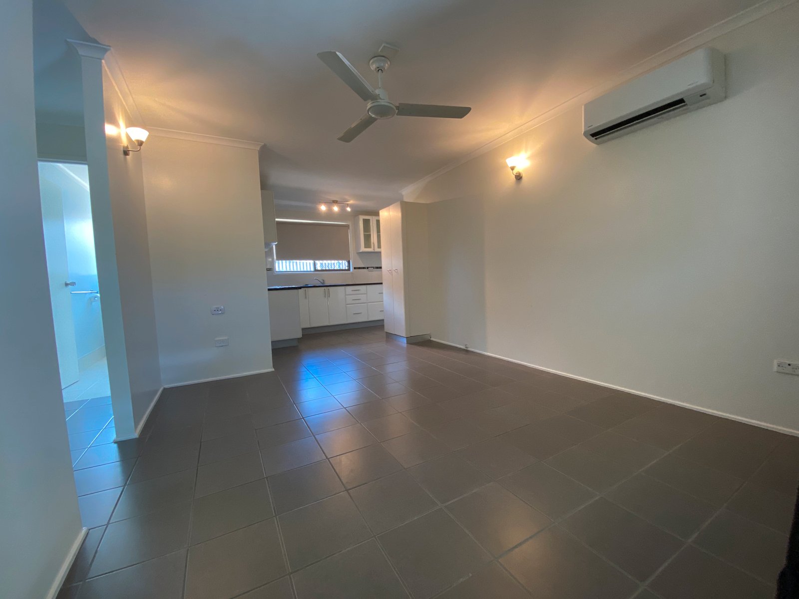 2/37 Tyson Crescent TANNUM SANDS 4