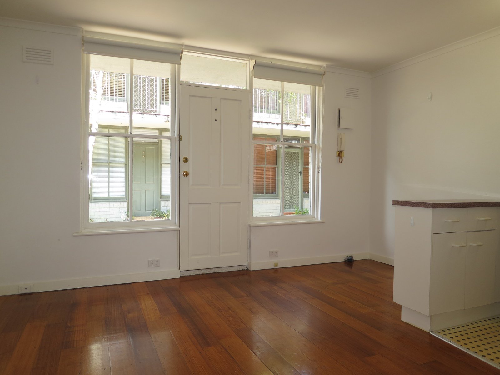 Gallery: 2/37 Vale Street