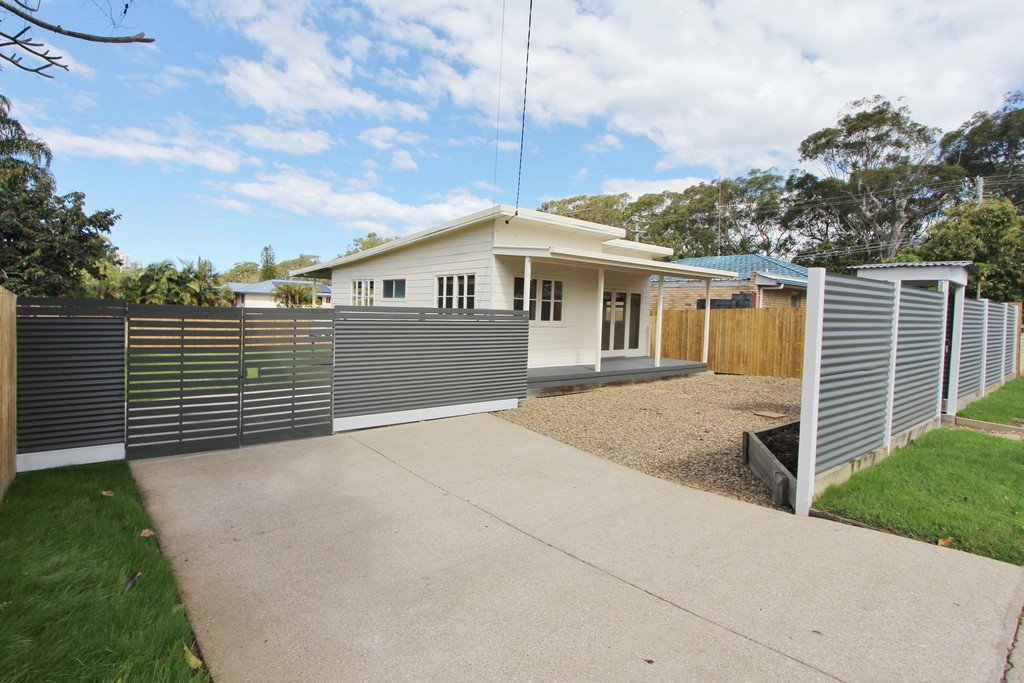 237 Wardoo Street SOUTHPORT 2