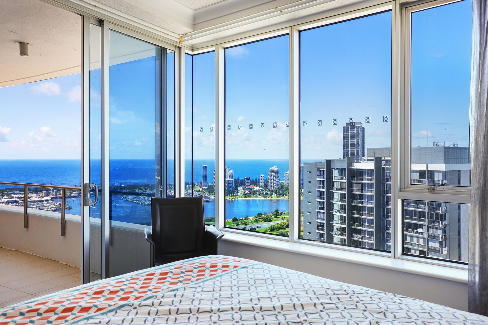 23703/5 Lawson Street SOUTHPORT 9