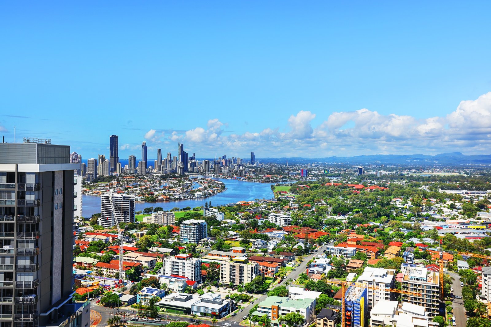 23703/5 Lawson Street SOUTHPORT 13