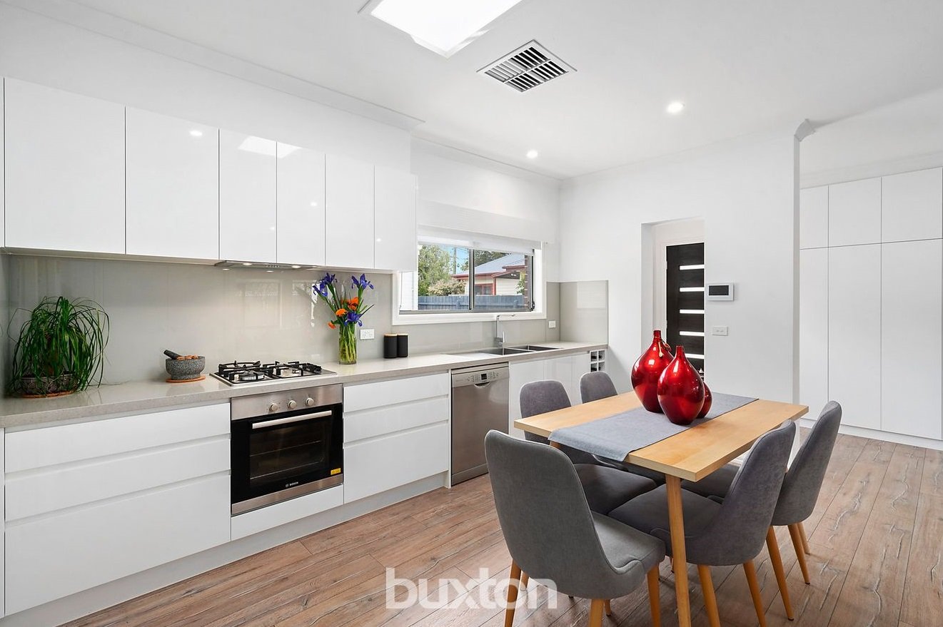 Gallery: 2/377 Bay Road