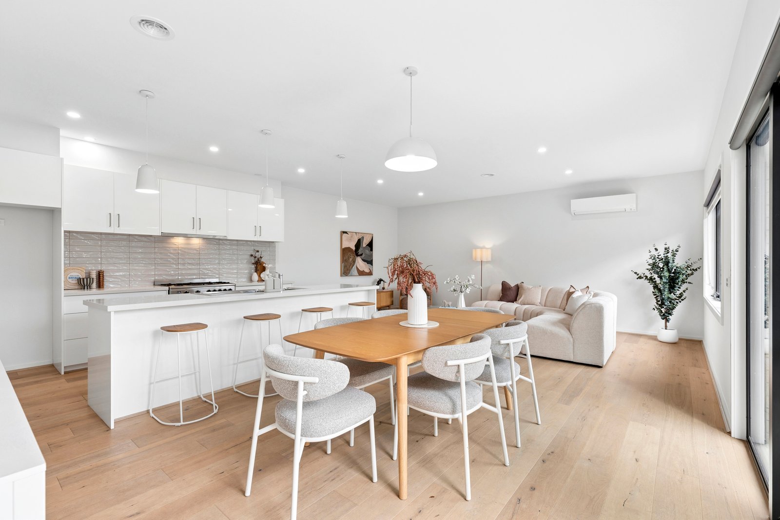 Gallery: 2/379 Autumn Street