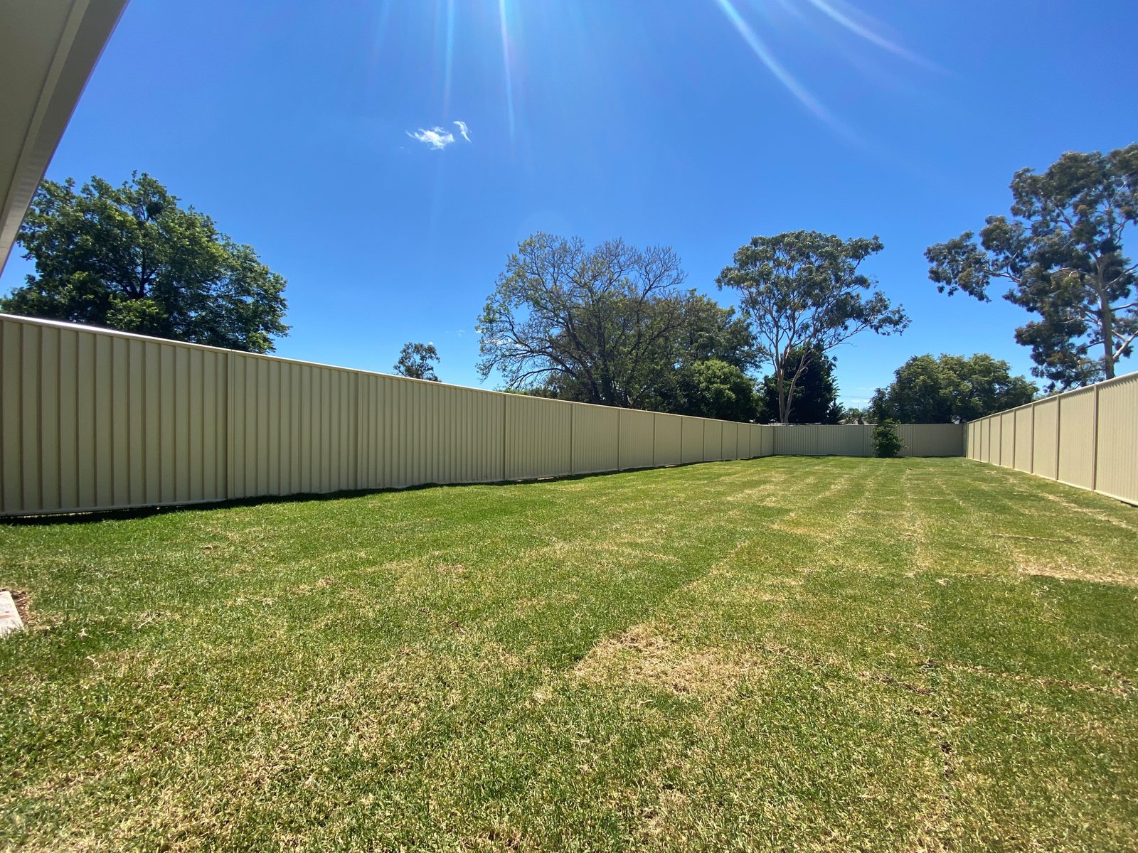 2/37a Hillvue Road TAMWORTH 4