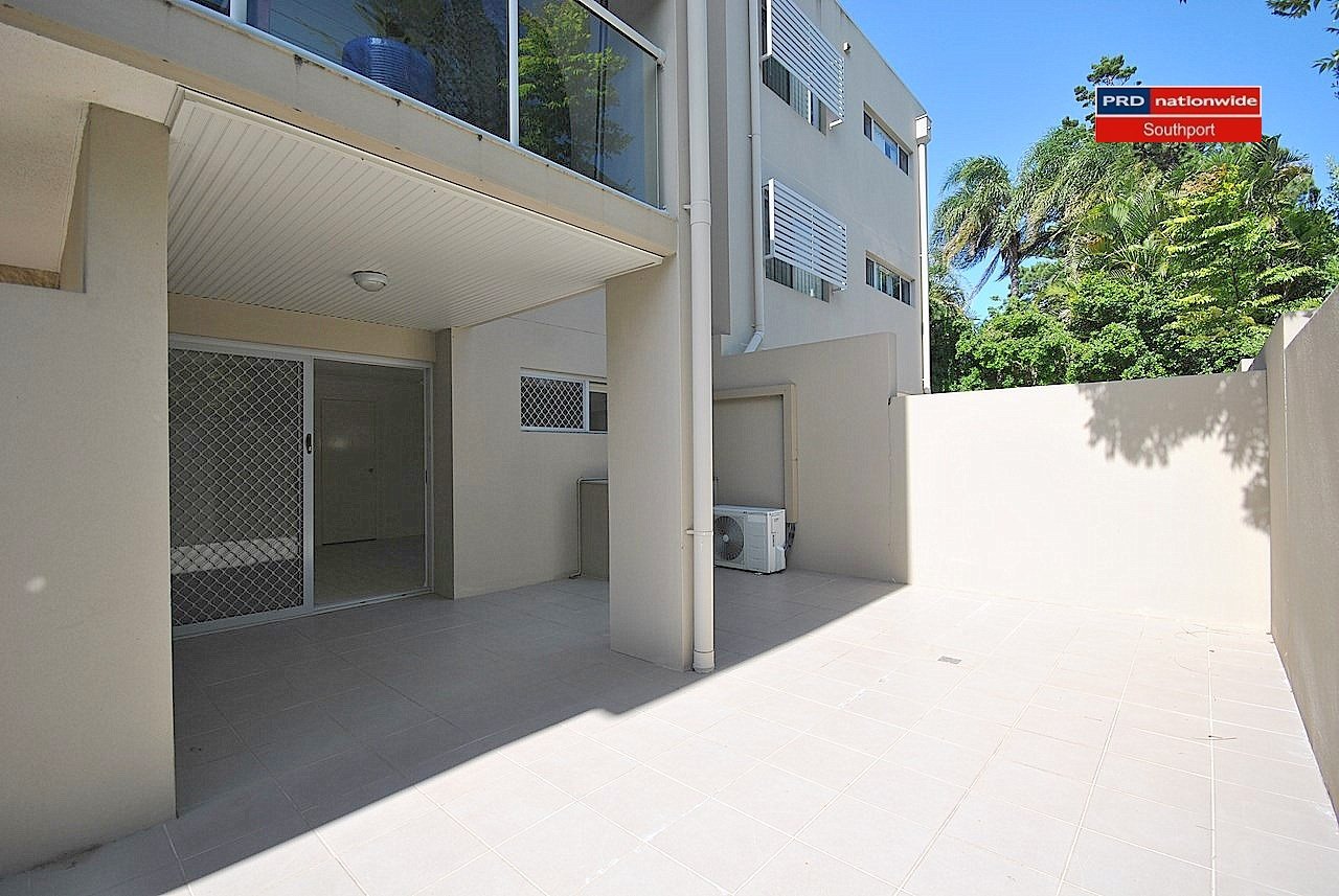 2/38-40 Johnston Street SOUTHPORT 7