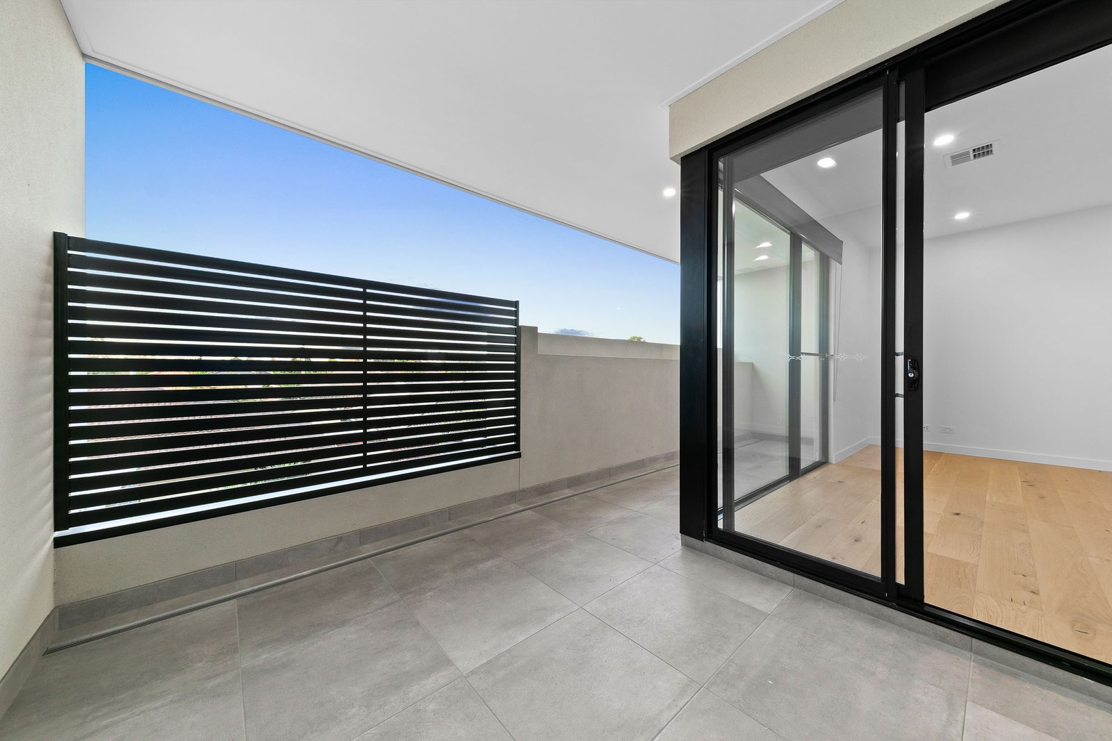 Gallery: 2/38 Bondi Road