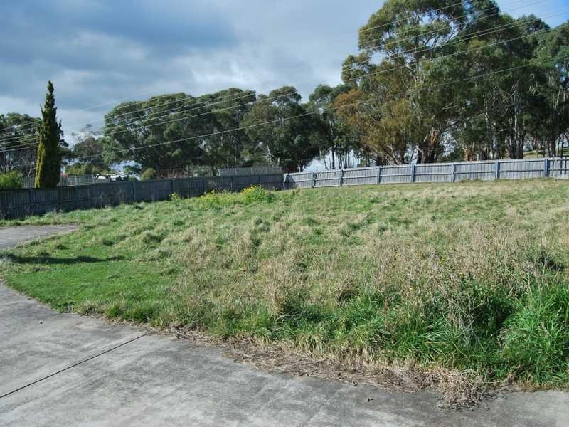 2/38 Cuthbertson Place LENAH VALLEY 3
