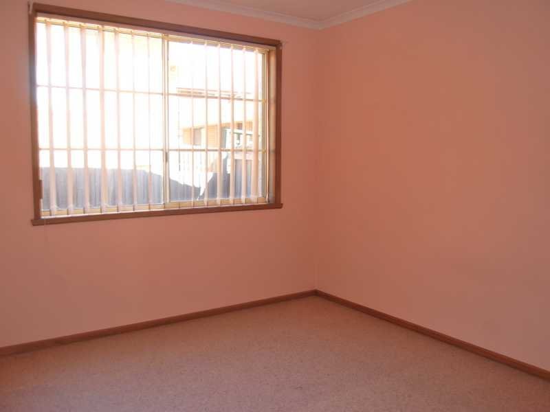 2/38 Cuthbertson Place LENAH VALLEY 8