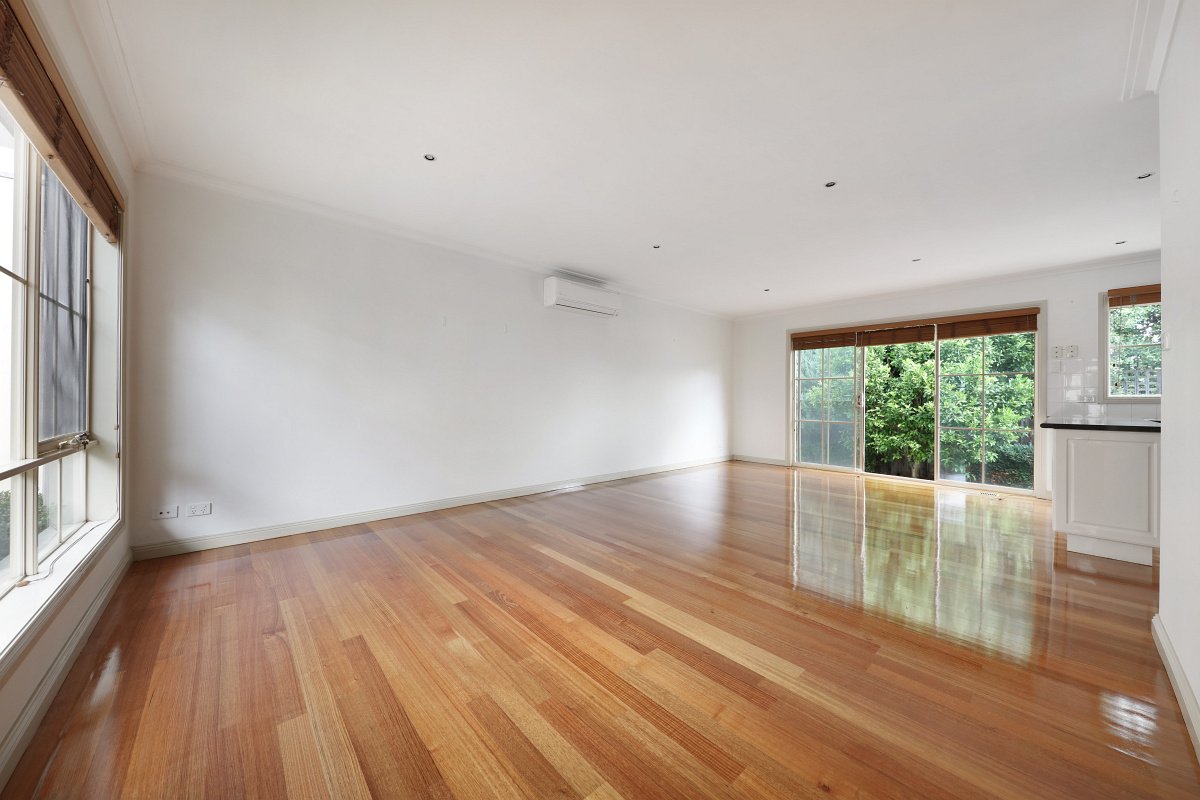 Gallery: 2/38 Deakin Street