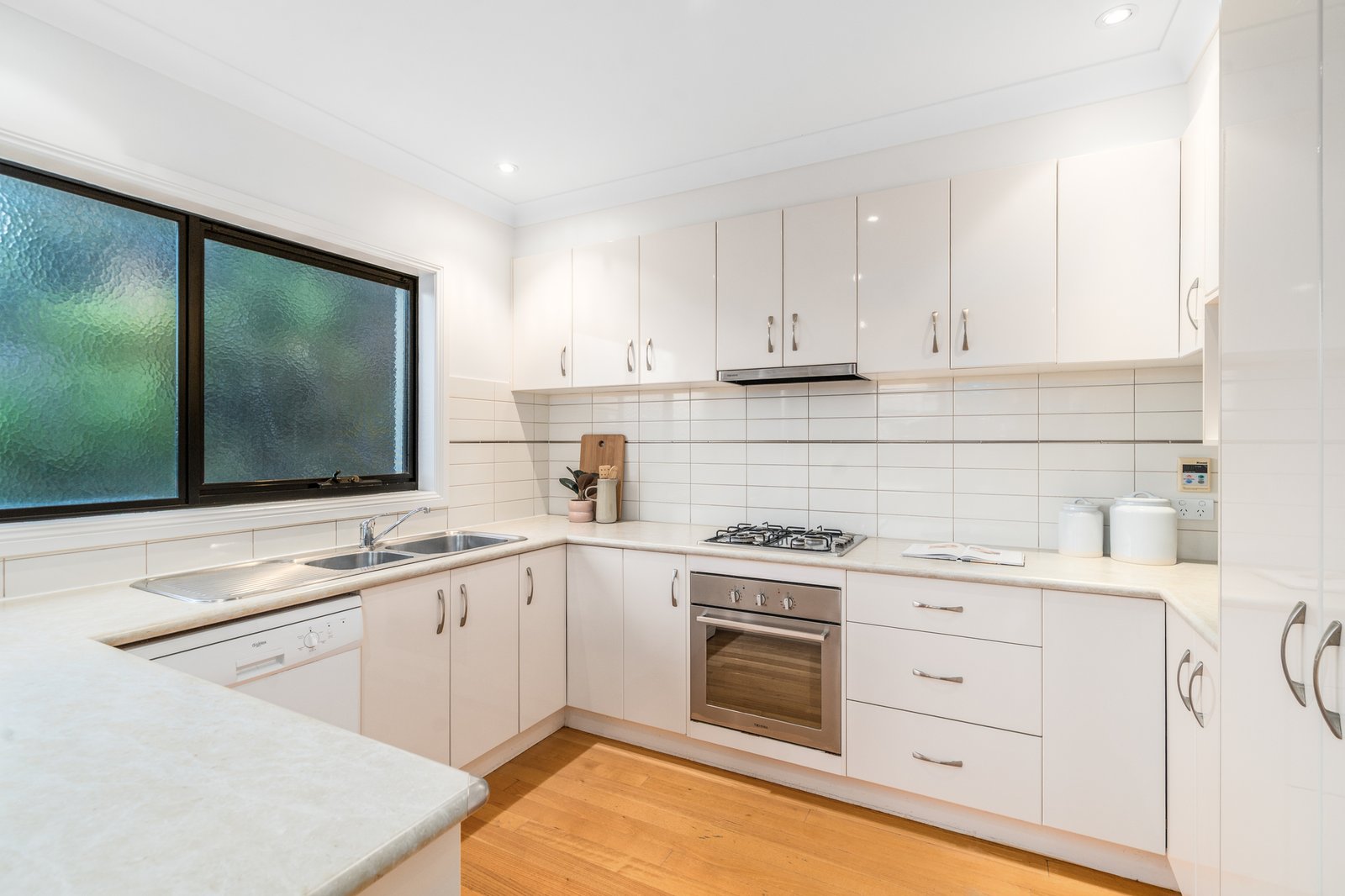 Gallery: 2/38 Denman Street