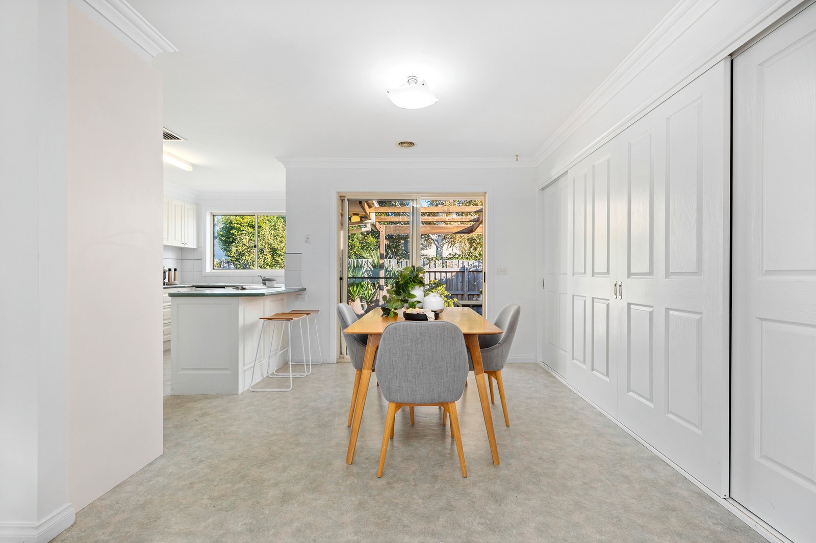 Gallery: 2/38 Flinders Street