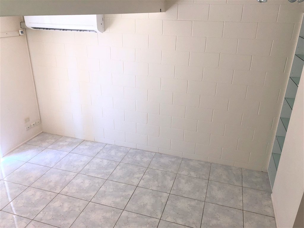2/38 Marten Street SOUTH GLADSTONE 4