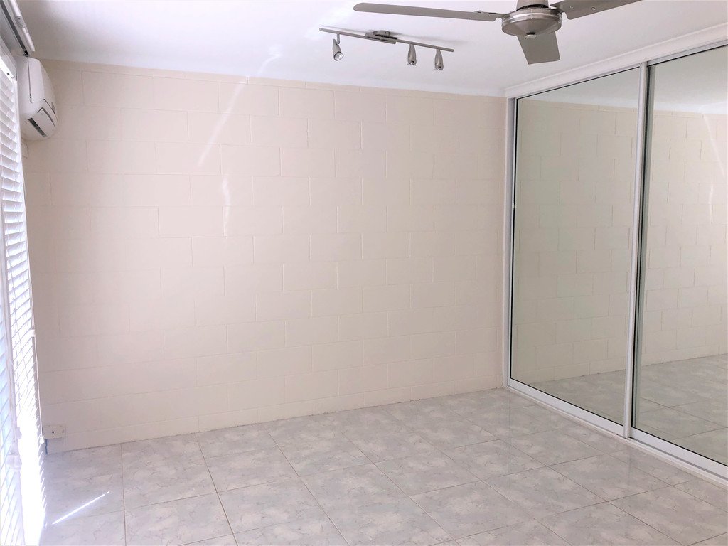 2/38 Marten Street SOUTH GLADSTONE 6