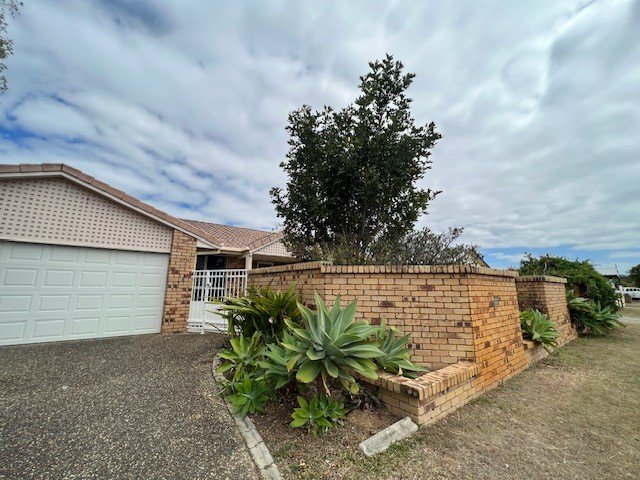 238 Nineteenth Avenue ELANORA 14