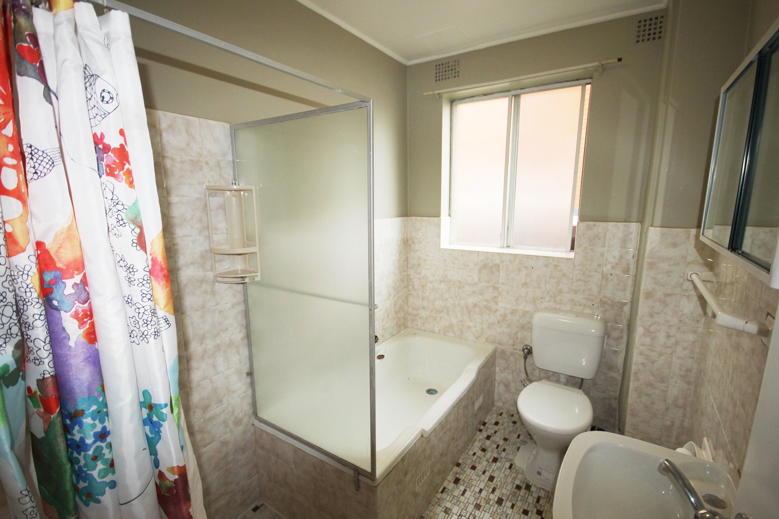 2/38 President Avenue KOGARAH 4