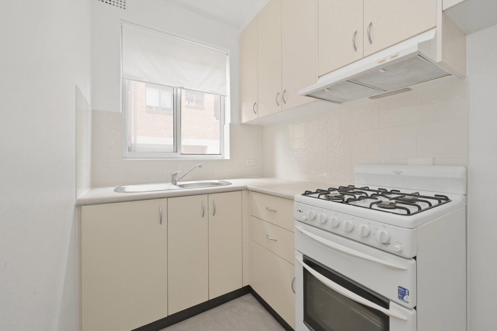 2/38 Rhodes Street HILLSDALE 3