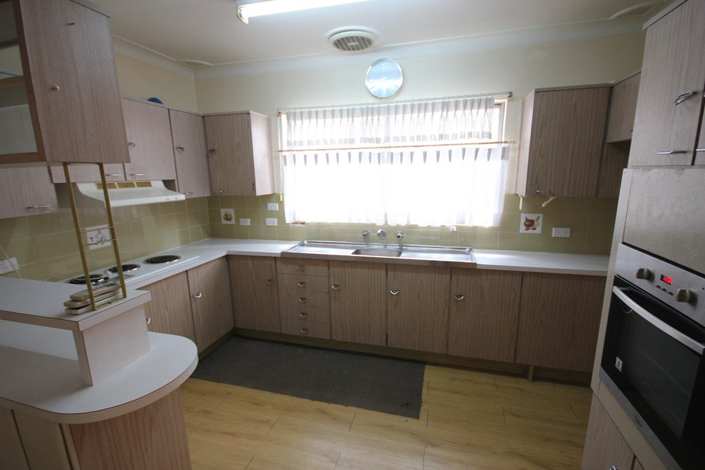 238 Rocky Point Road SANS SOUCI 3