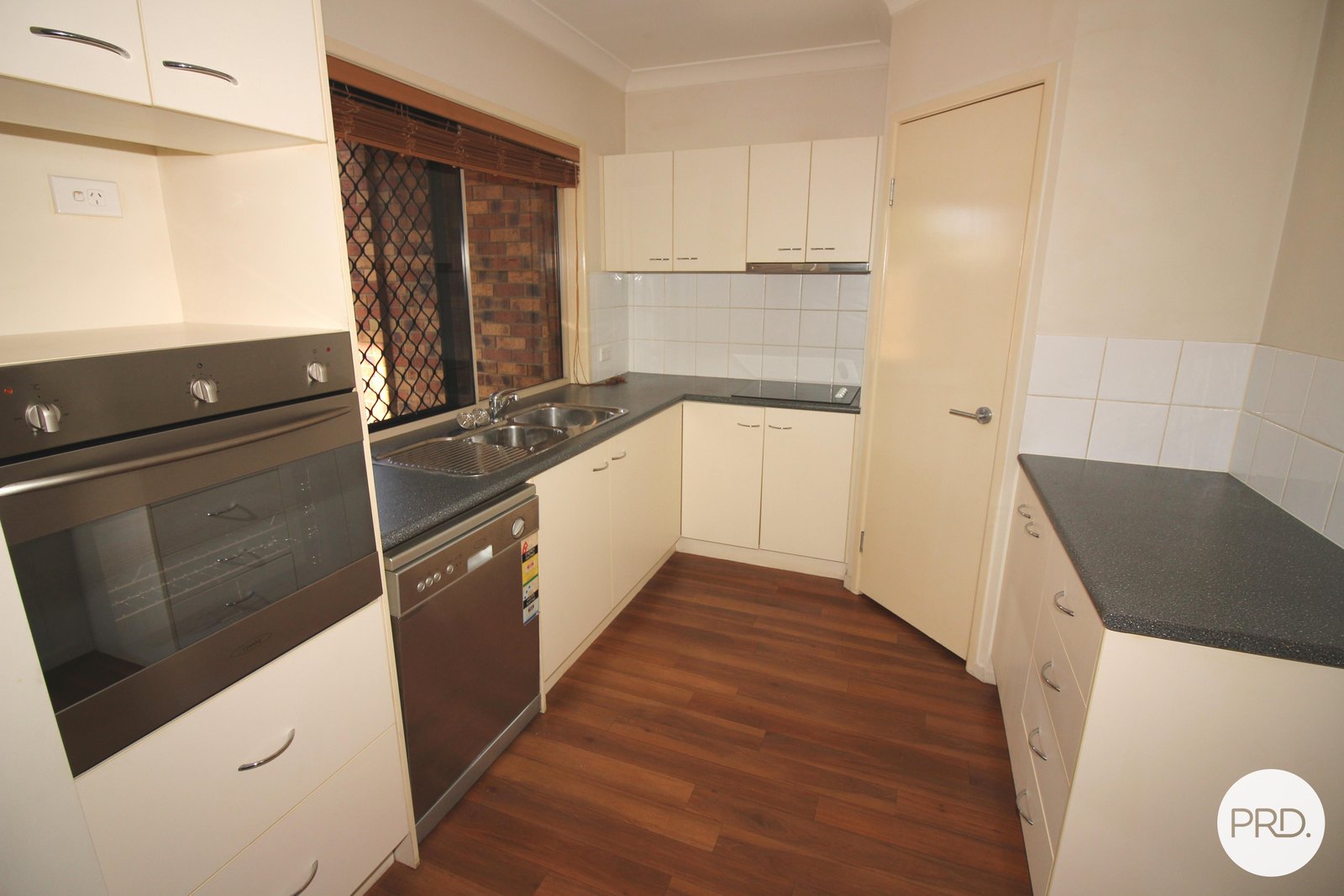 2/38 Rode Road WAVELL HEIGHTS 3