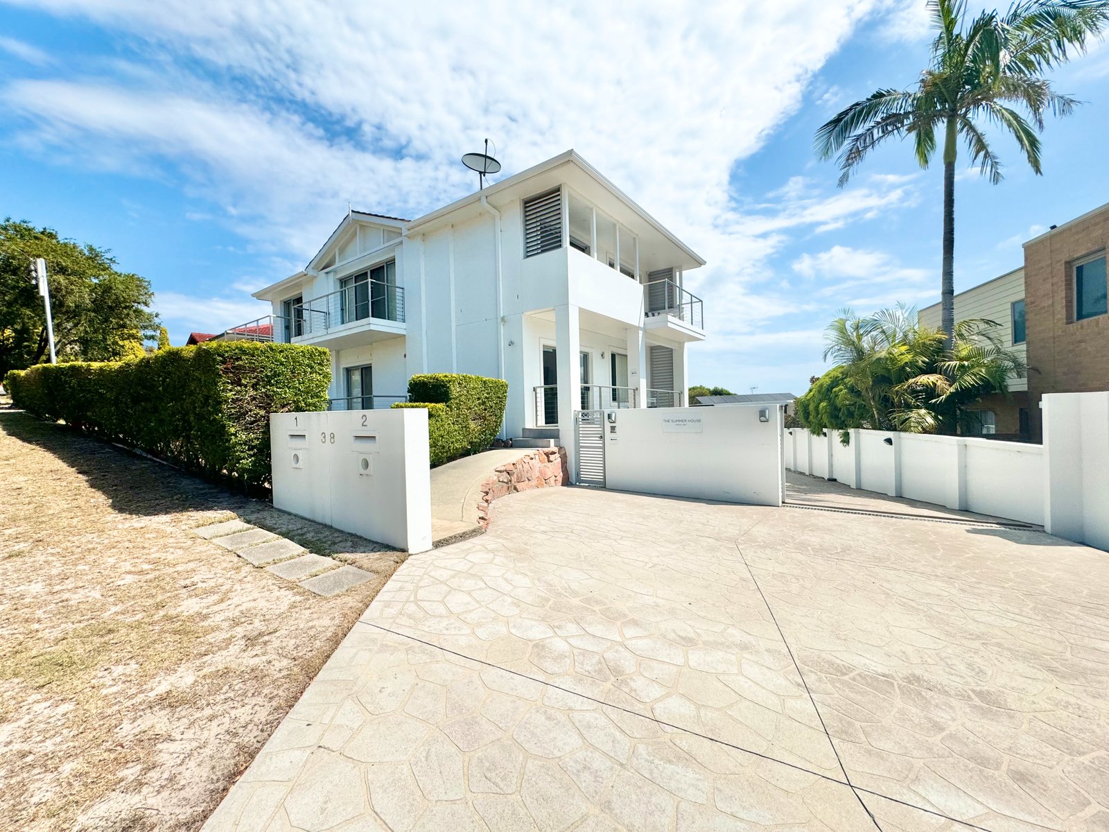 2/38 Ronald Avenue SHOAL BAY 1