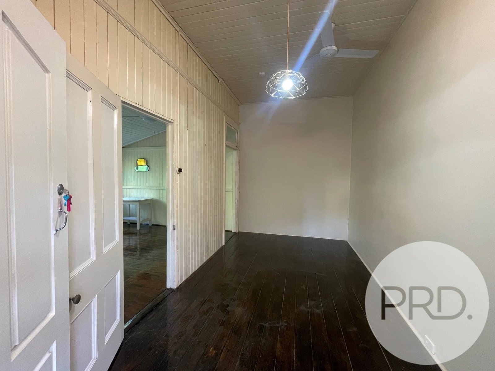 2/38 Wooloowin Ave  WOOLOOWIN 2
