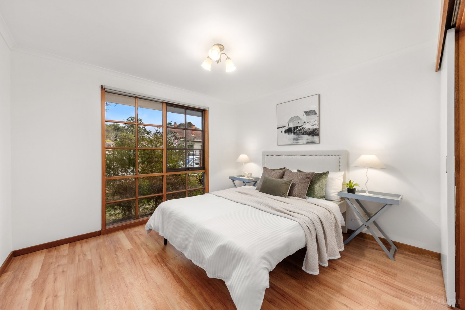 Real Estate and Property in 2/380 Station Street, Box Hill South, VIC