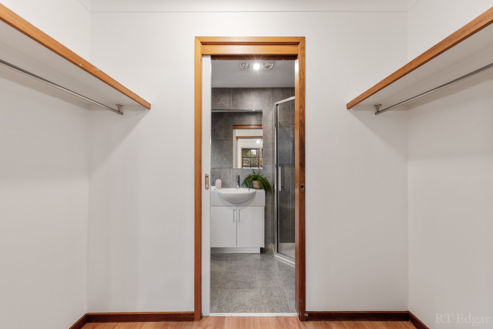 Real Estate and Property in 2/380 Station Street, Box Hill South, VIC