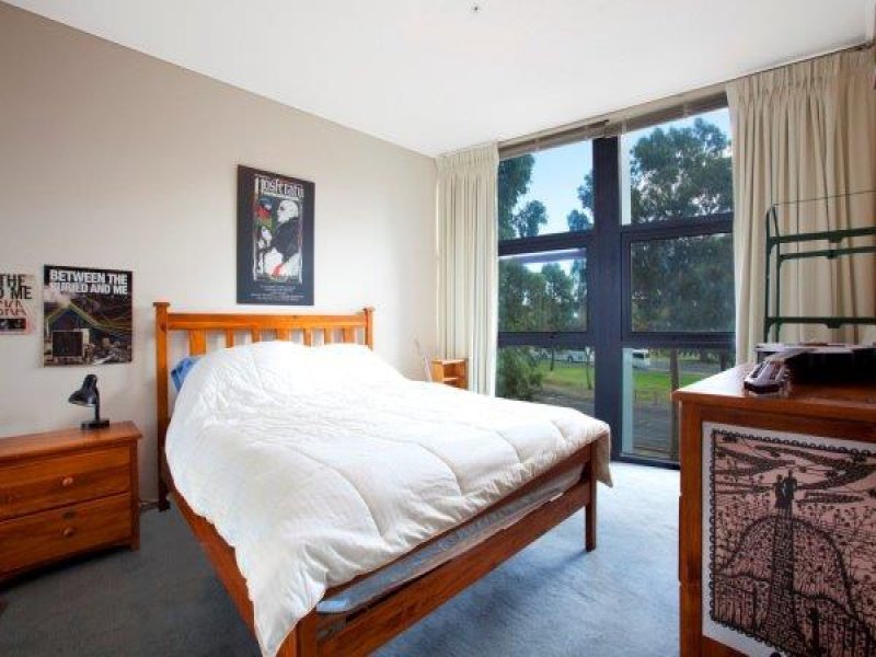 Gallery: 23/83 Whiteman Street