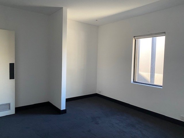 Gallery: 2/385 Malvern Road