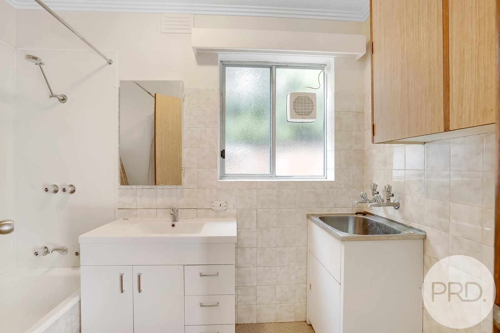 2/388 Park Street NEW TOWN 8