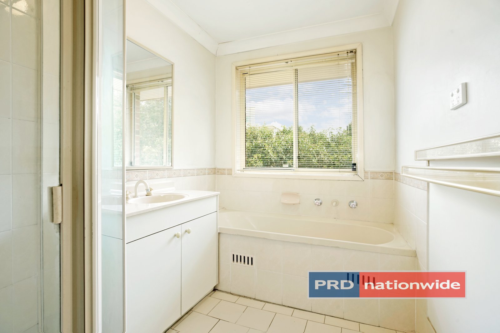 2/39-41 Preston Street JAMISONTOWN 4