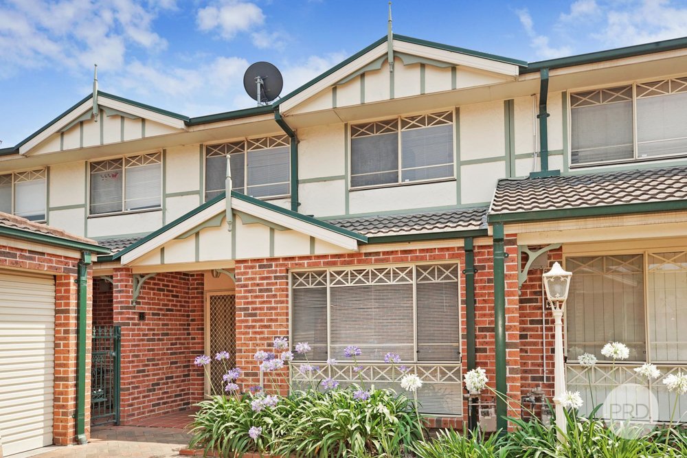 2/39-41 Preston Street JAMISONTOWN 1