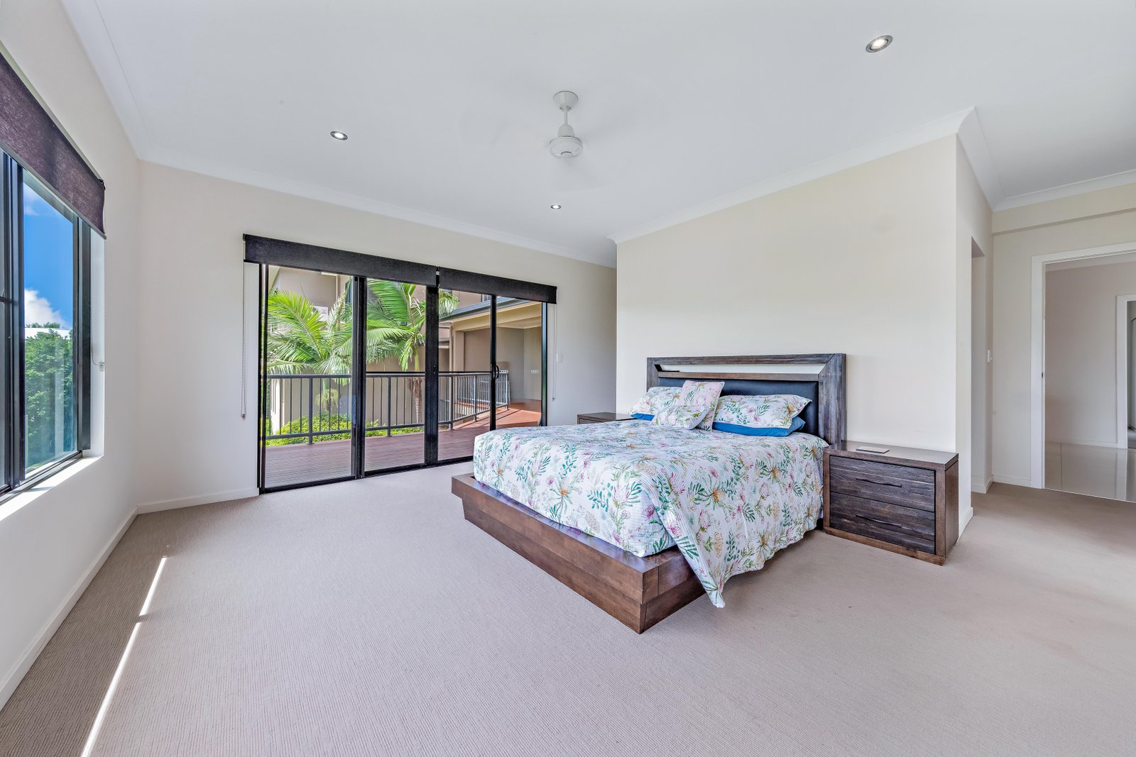 2/39 Beth Court CANNONVALE 6