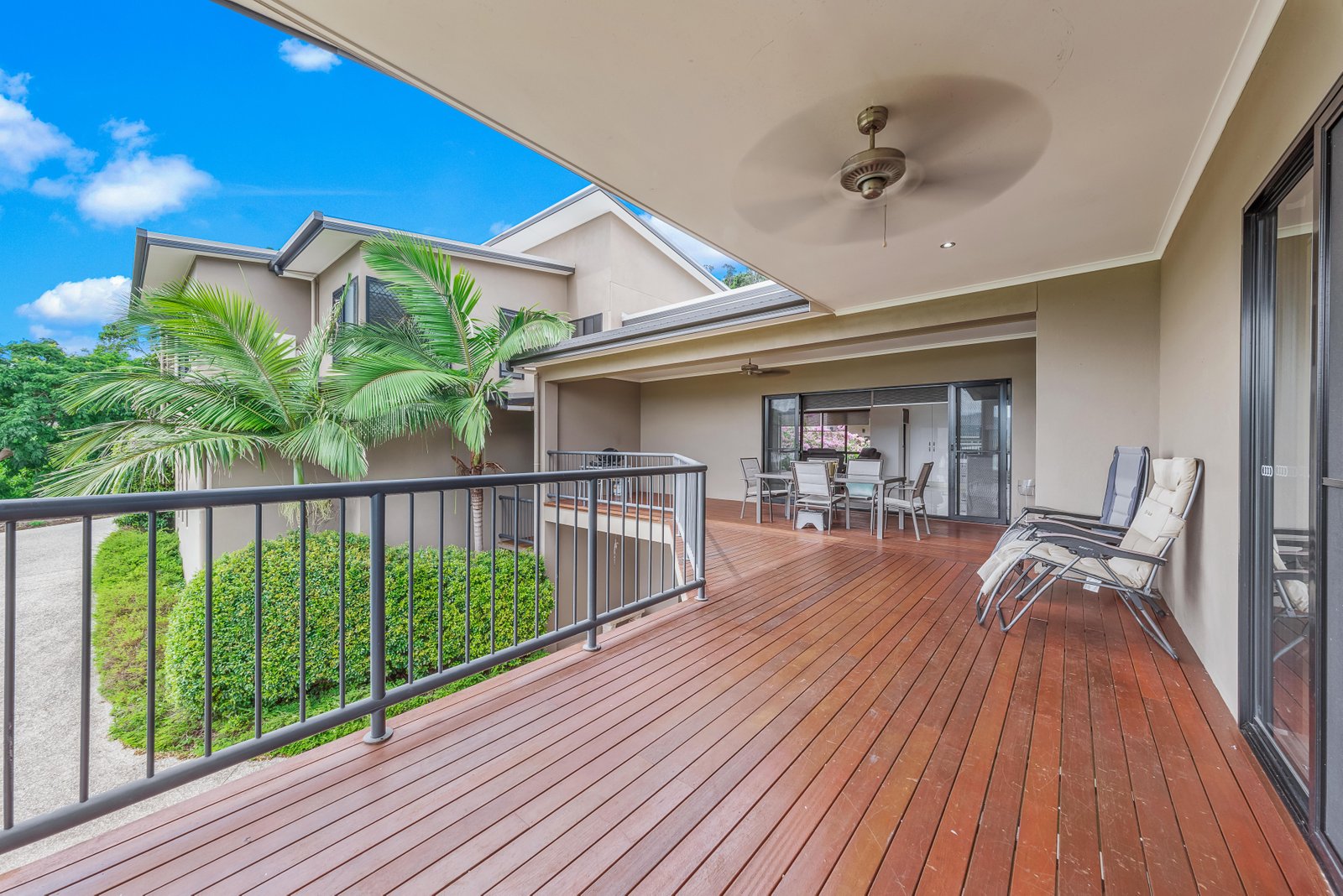 2/39 Beth Court CANNONVALE 13