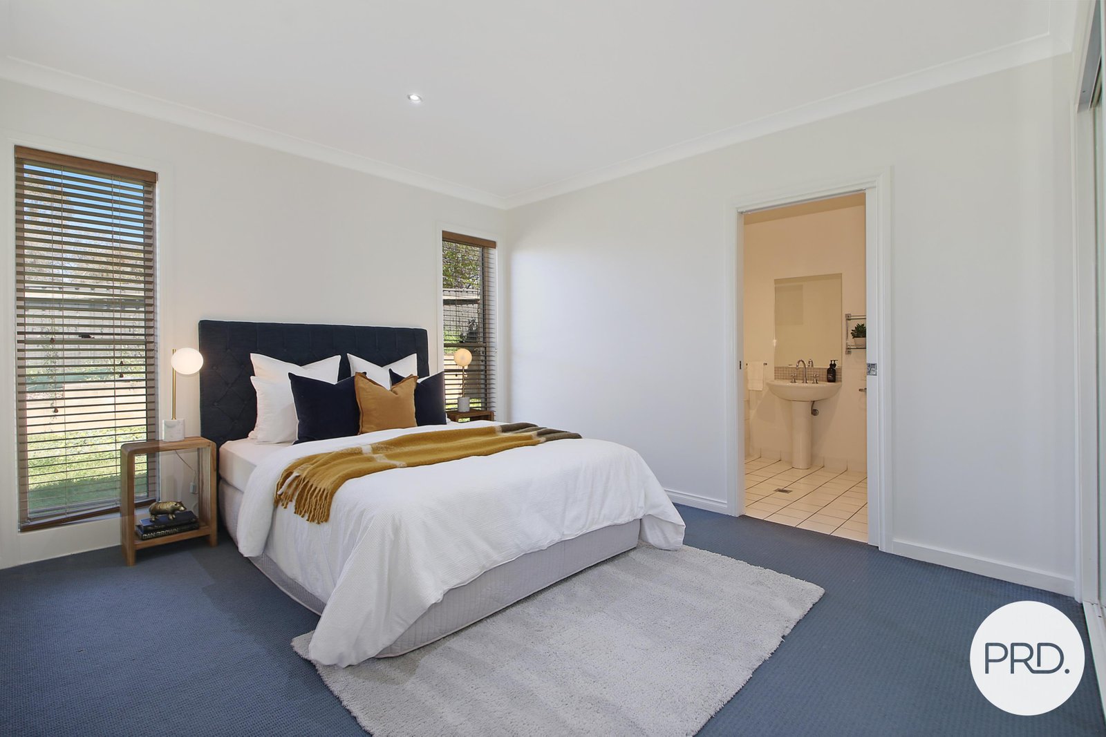 2/39 Florence Crescent WEST ALBURY 9