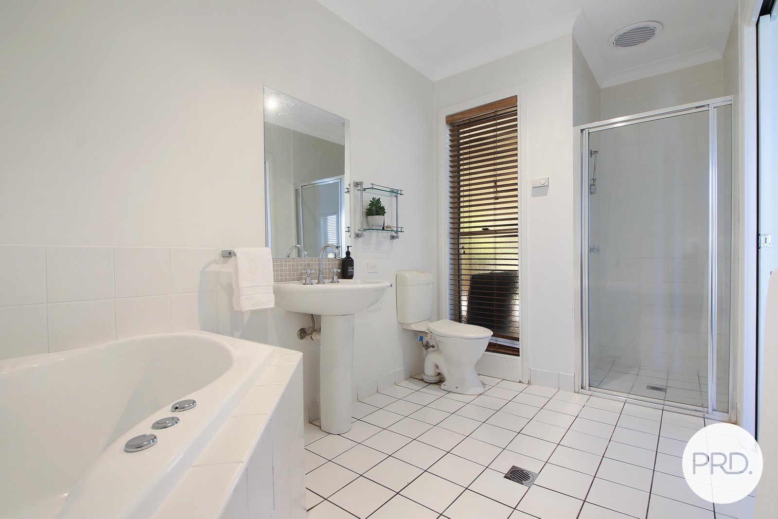 2/39 Florence Crescent WEST ALBURY 10