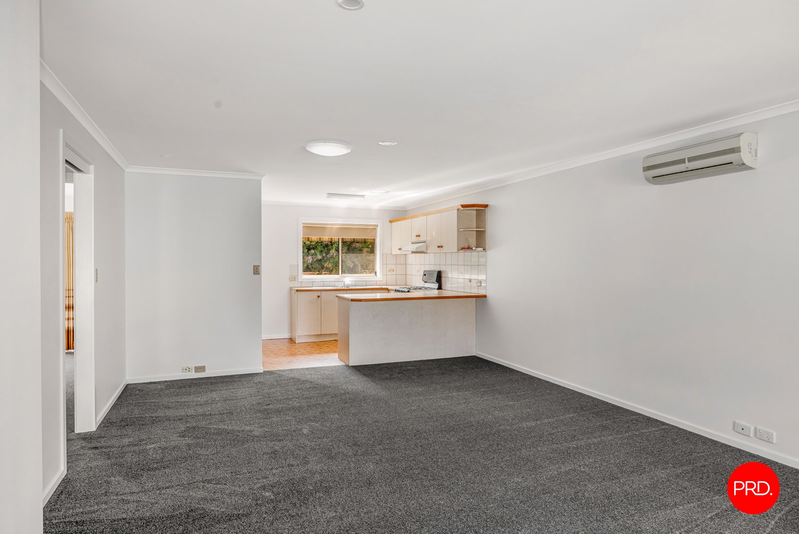 2/39 Lauriston St  KYNETON 5