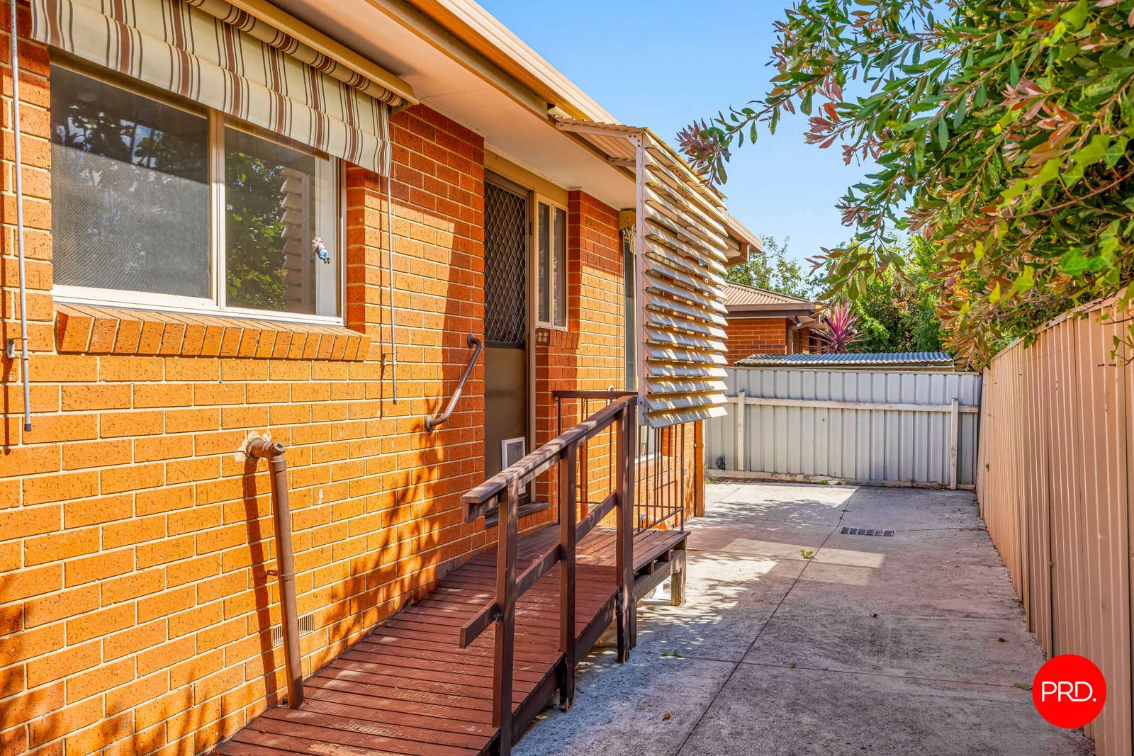 2/39 Lauriston St  KYNETON 11