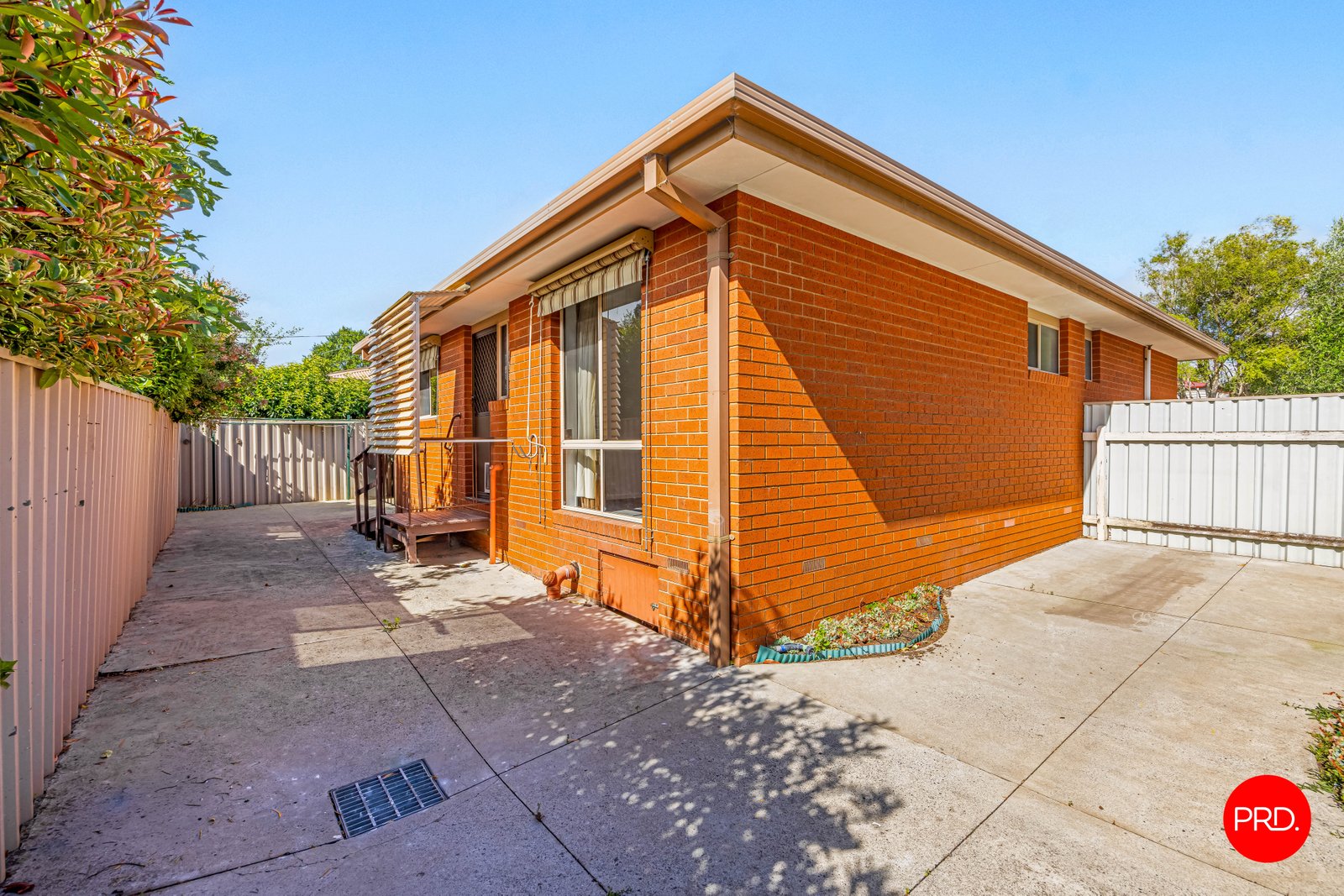 2/39 Lauriston St  KYNETON 12