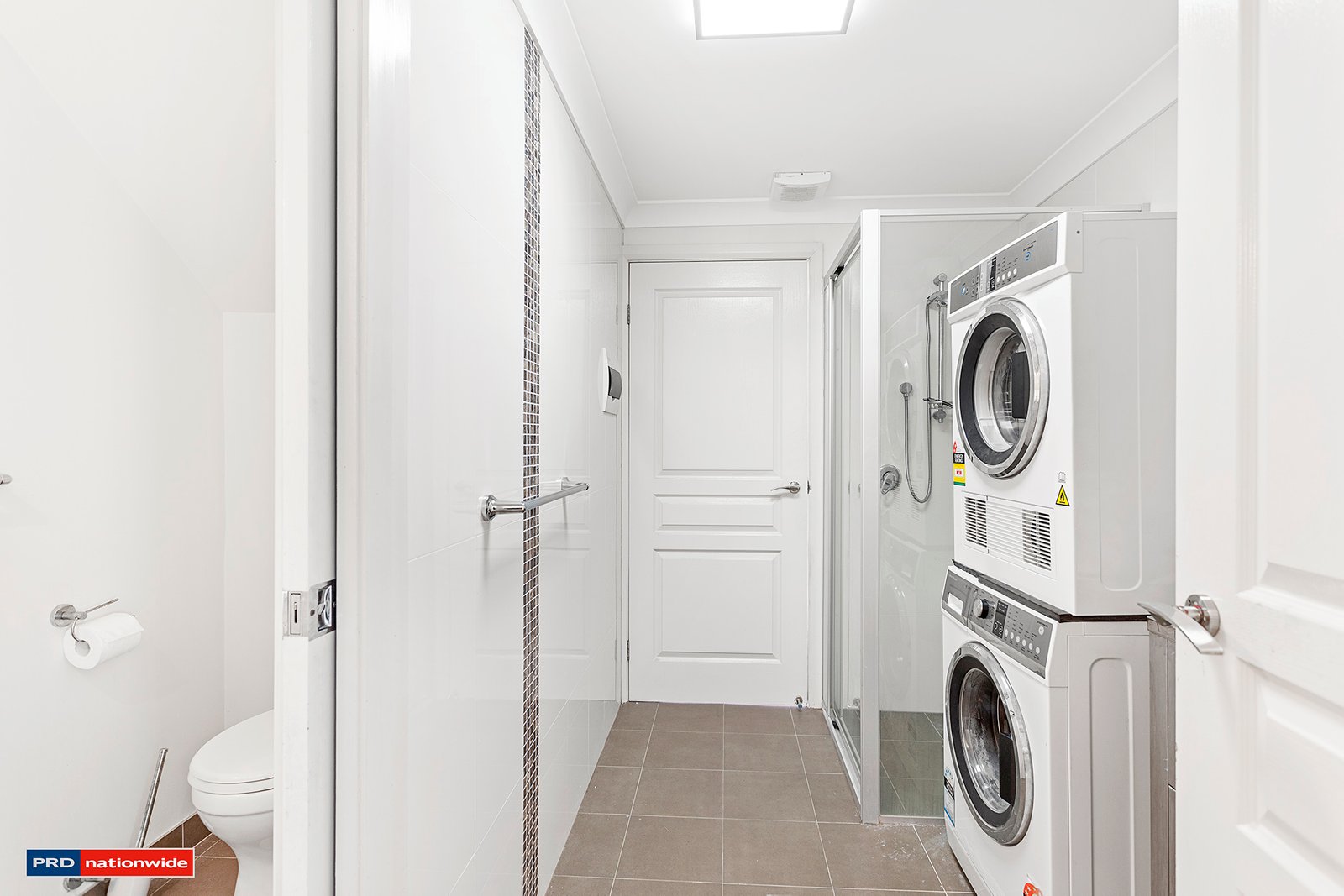 2/39 Ocean Beach Road SHOAL BAY 11